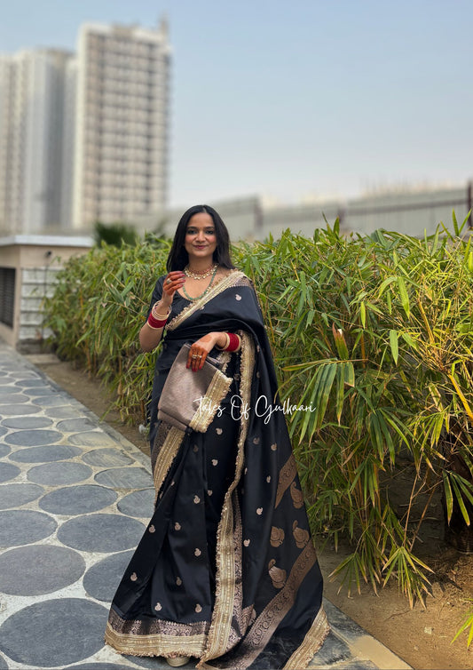 The Nazakat ~ Soft Silk Saree In Black with Lace Work
