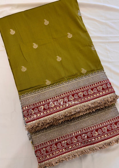 The Badhaai Ho – Bridal Soft Silk Saree in Green with Brocade Pallu & Lace Work